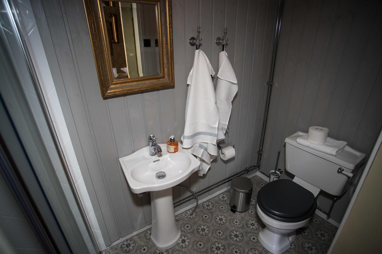 Boutique Hotel Langin Kauppahuone Raahe Phòng bức ảnh